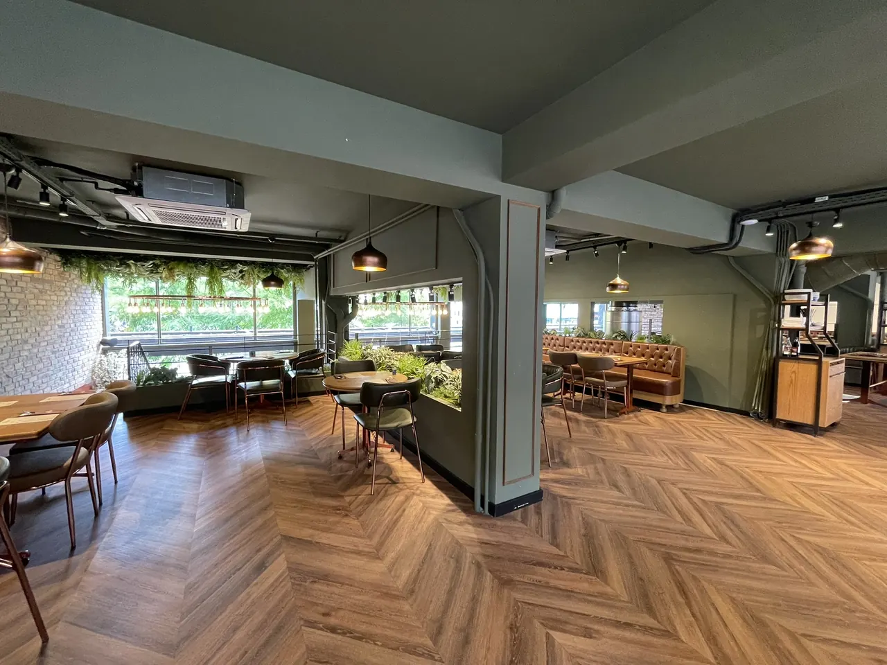 Restaurantinterieur van Harbii Döner Rotterdam